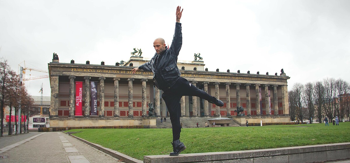 Dancer Paulio Sovari at Old Museum in Berlin