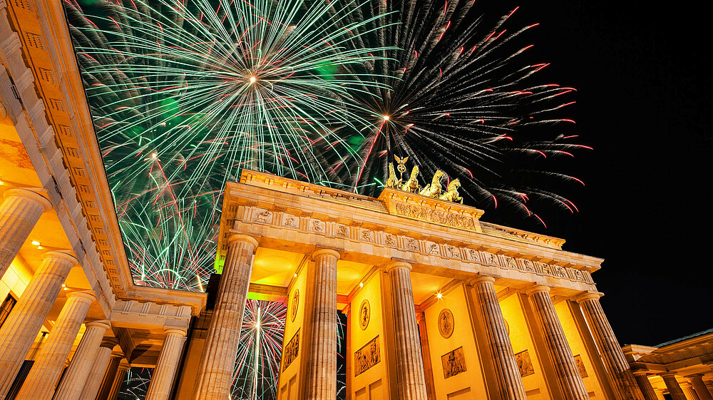Fireworks at Brandenburg Gate 